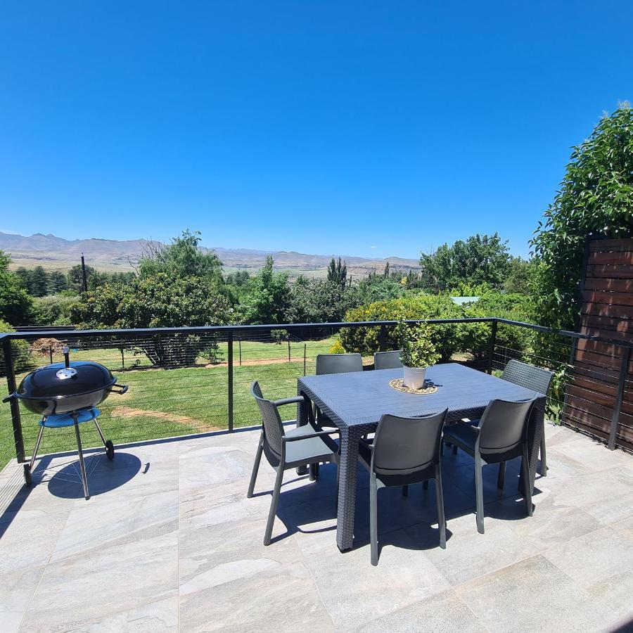 Апартаменты Clarens Escape Экстерьер фото